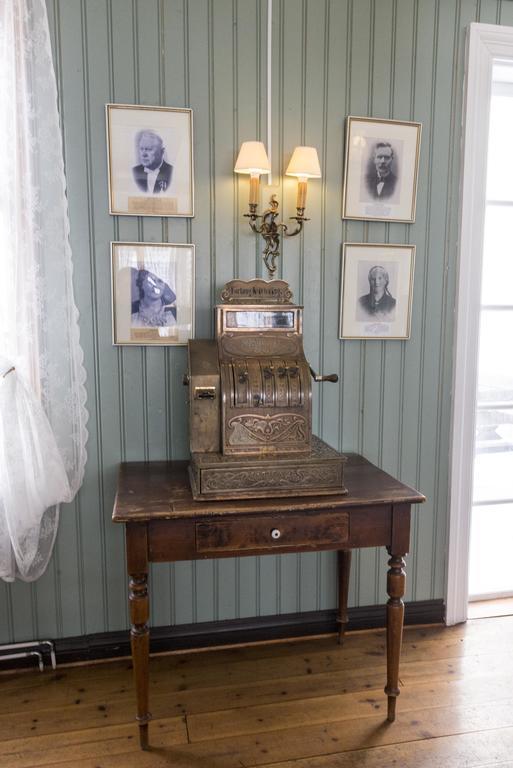 Einarshusid Guesthouse Bolungarvík المظهر الخارجي الصورة