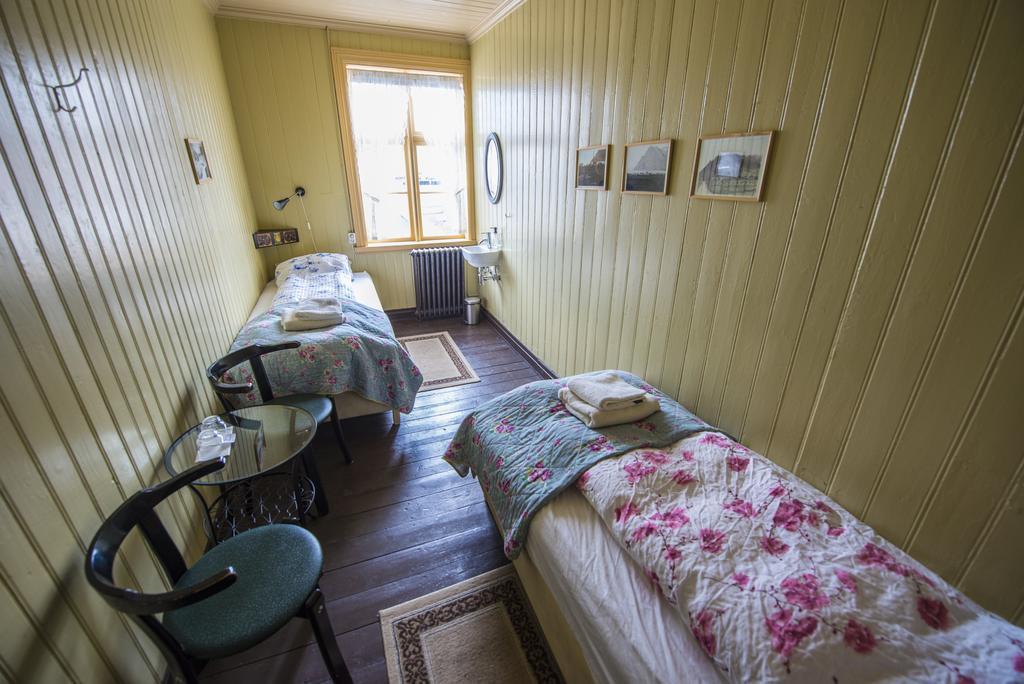 Einarshusid Guesthouse Bolungarvík المظهر الخارجي الصورة